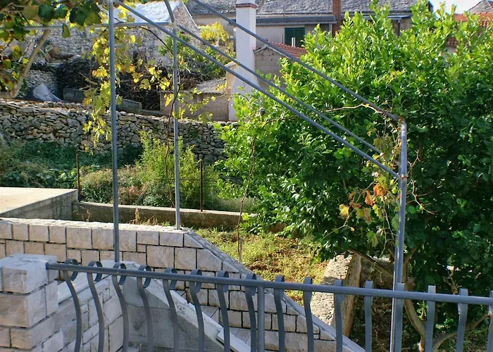 With A Parking Space Postira, Brac - 3065 *